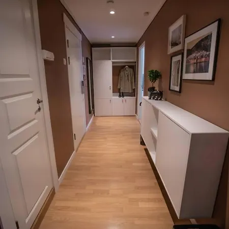 Noramix Rentals: Stunning Scandinavian Style Apt. Διαμέρισμα *
