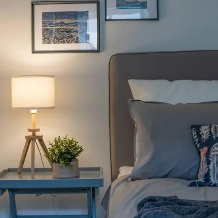 Noramix Rentals: Stunning Scandinavian Style Apt. * Bergen
